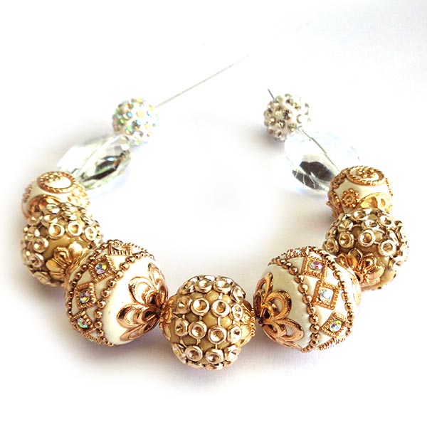 Bohemian Bead Strands Mixed Beads 156 White & Gold