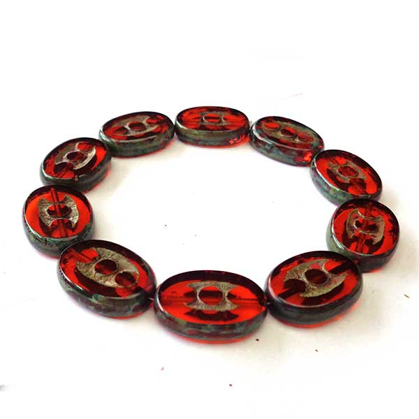 Czech Glass Beads Oval Carved Three Circles 18x12mm (10) 190