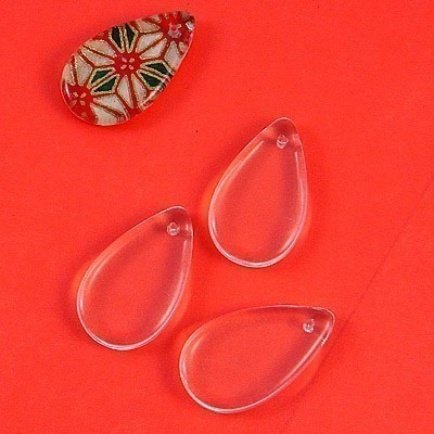 Handmade Glass Tiles Pendant Tear Drop 30x18mm (4) Clear