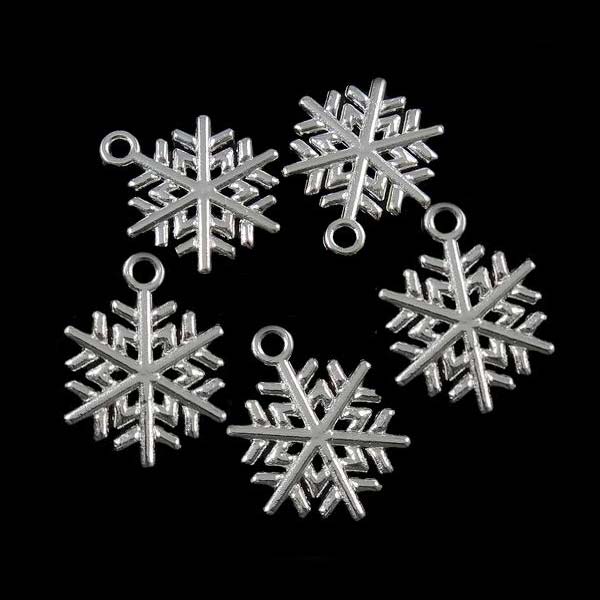 Cast Metal Charm Snowflake Style Three 20x15mm (10) Silver Bright