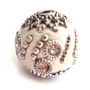 Kashmiri Style Beads Round 15mm (1) Style 005A White