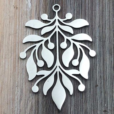 Stainless Steel Charm Baroque Leaves 36x24mm (1) Original