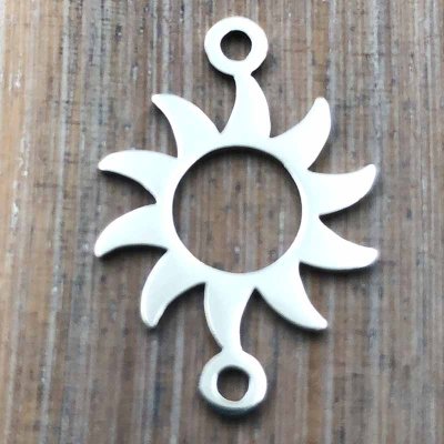 Stainless Steel Charm /Connector Star 04 13x19mm (1) Original